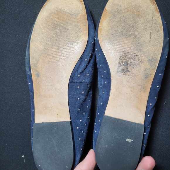 Ann Taylor studded flats - Picture 6 of 7